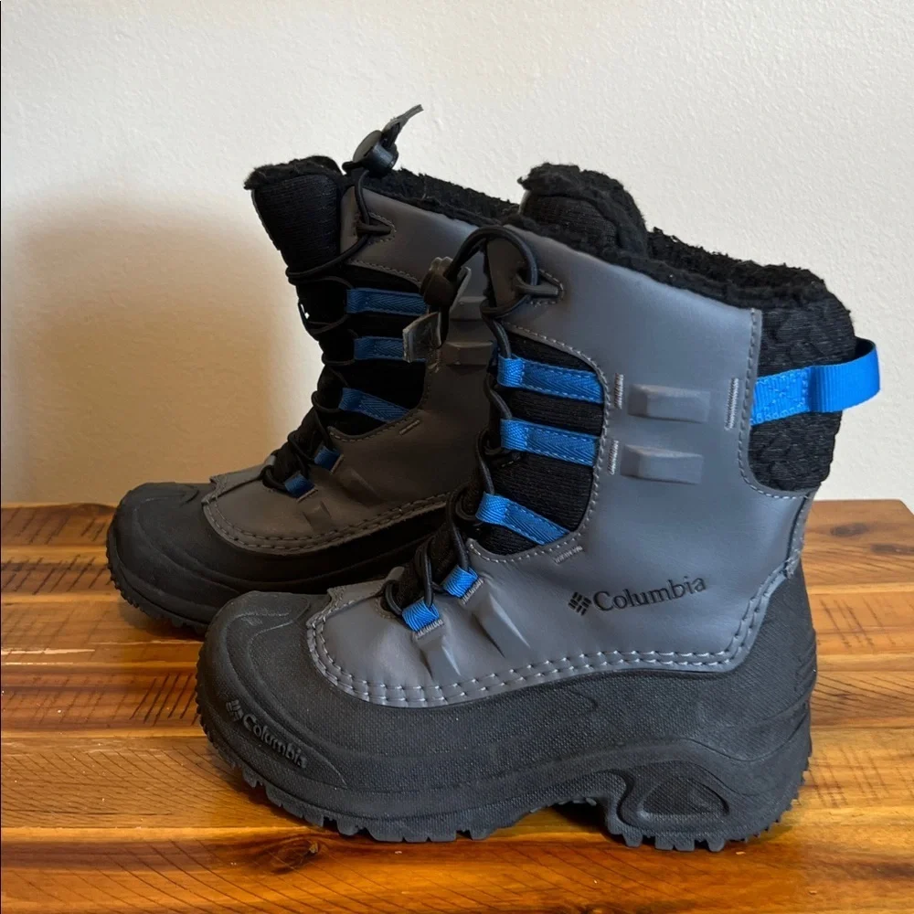 Columbia Black and Blue Snow Boots